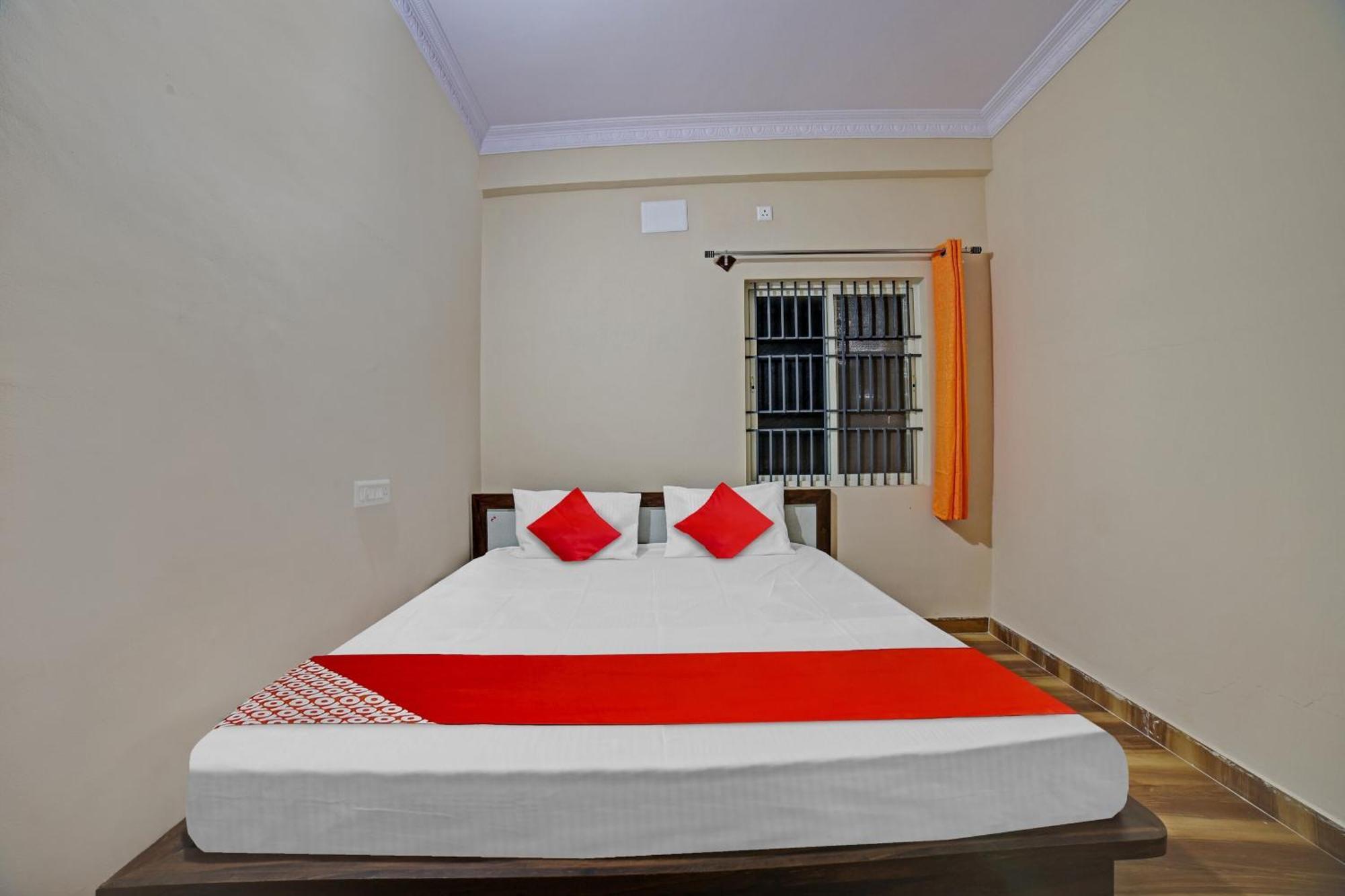 Spot On 81074 Sk Lodge Bangalore Extérieur photo
