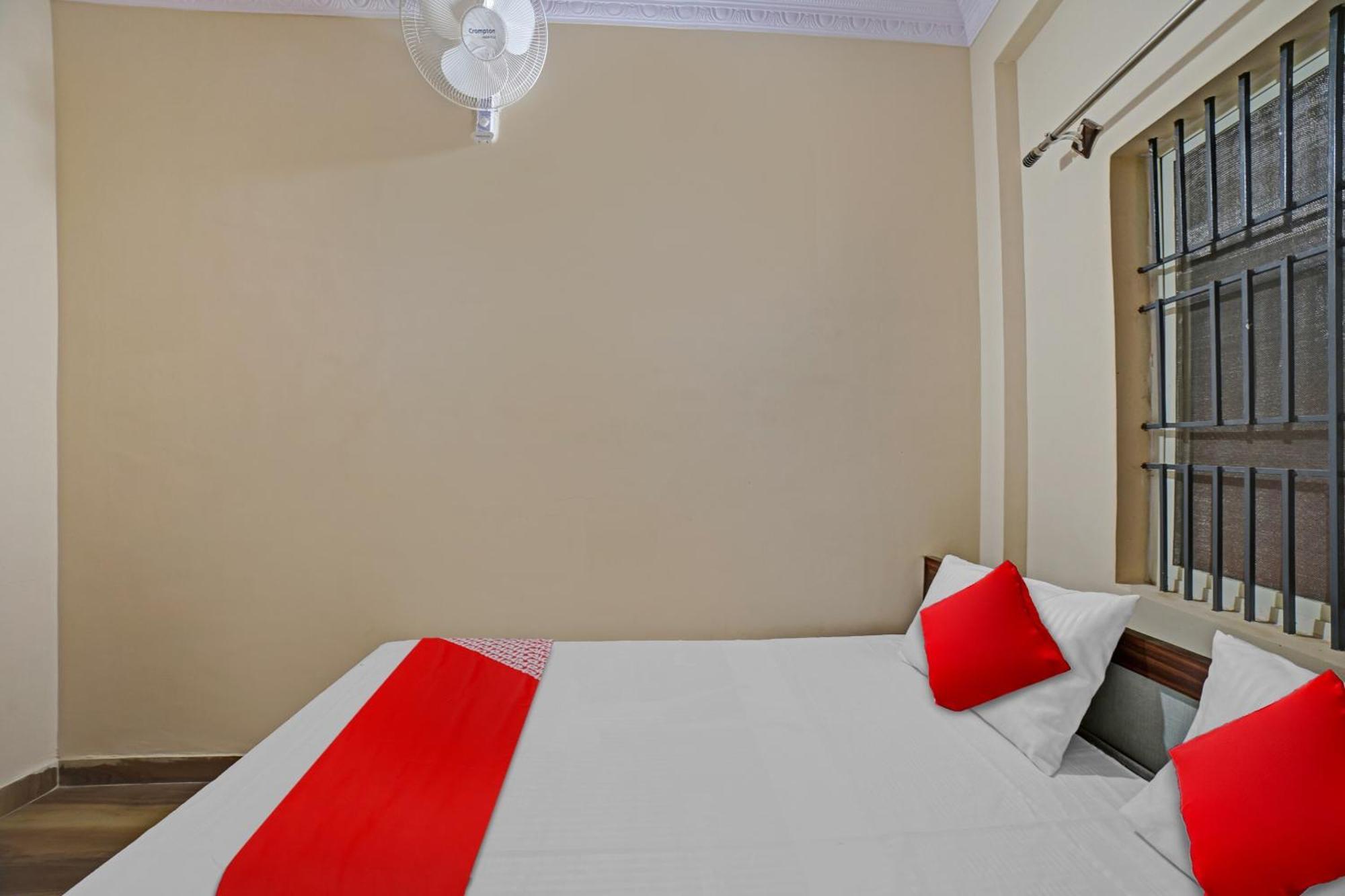 Spot On 81074 Sk Lodge Bangalore Extérieur photo