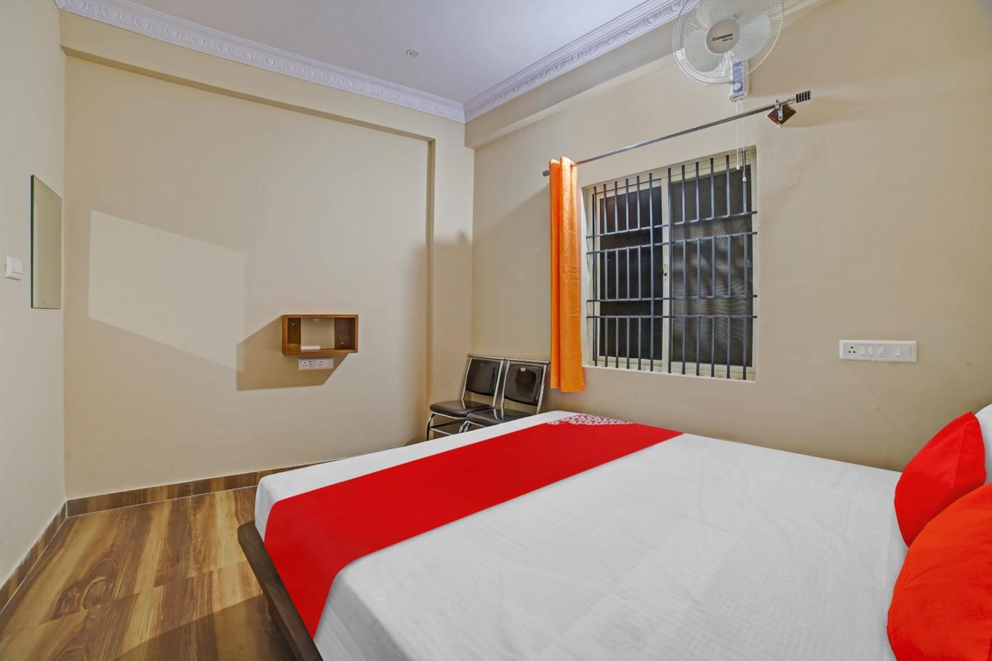Spot On 81074 Sk Lodge Bangalore Extérieur photo